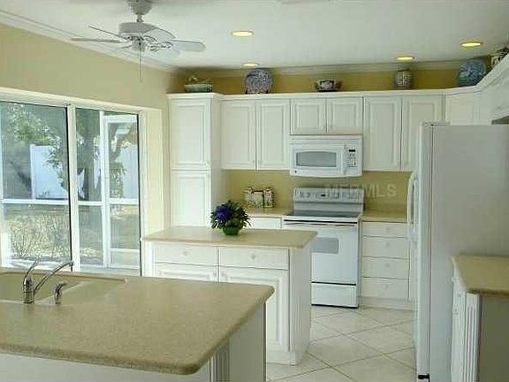open kitchen living