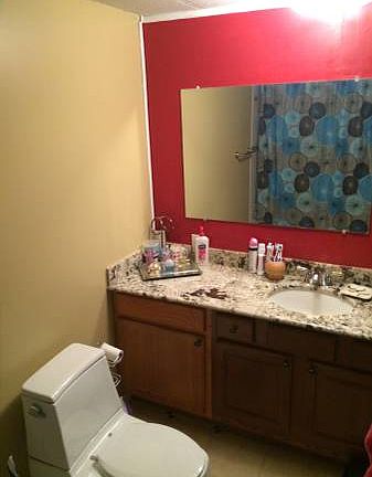 4th image of 2211 Eucalyptus Dr