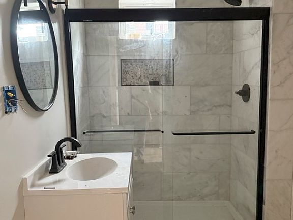 2nd image of 1732 Kinney Ave #1