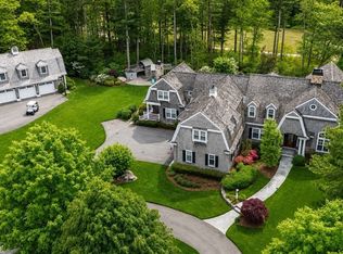 9 High Ridge Dr, Mattapoisett, MA 02739