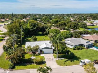 4609 Evergreen Lake Rd, Naples, FL 34112