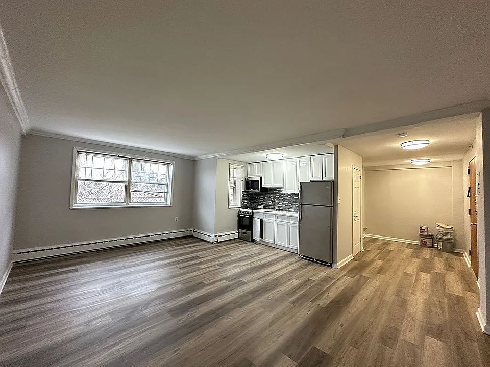 1st image of 2463 John F Kennedy Blvd #7