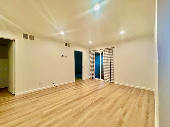 3rd image of 259 N Capitol Ave Unit 206