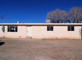 1111 Sunbeam Rd SW, Albuquerque, NM 87105