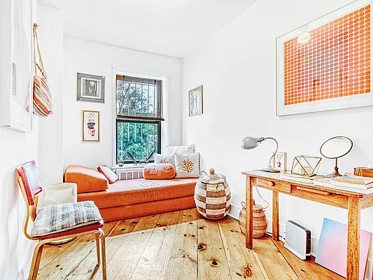 Sold by Douglas Elliman | media 6