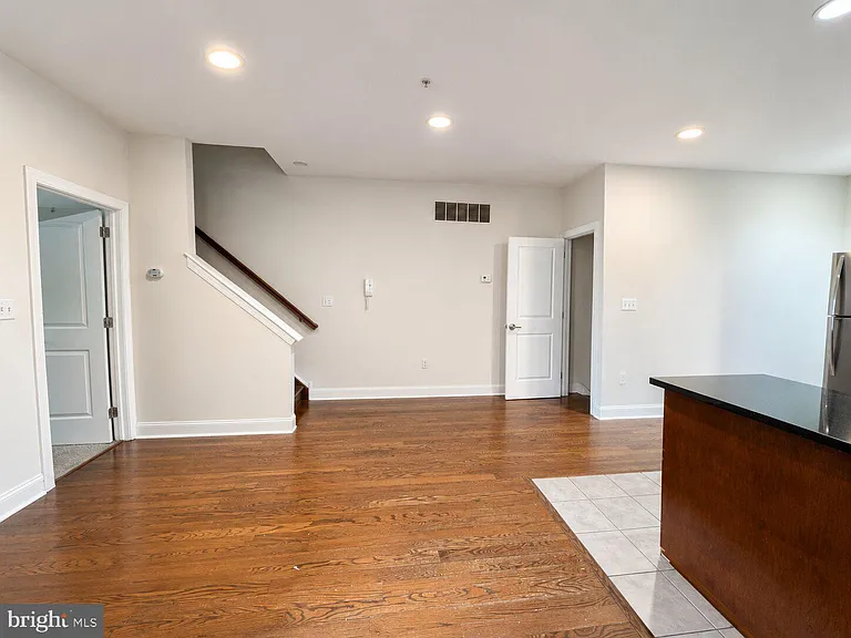 1804 N 16th St N #C — Photo 5