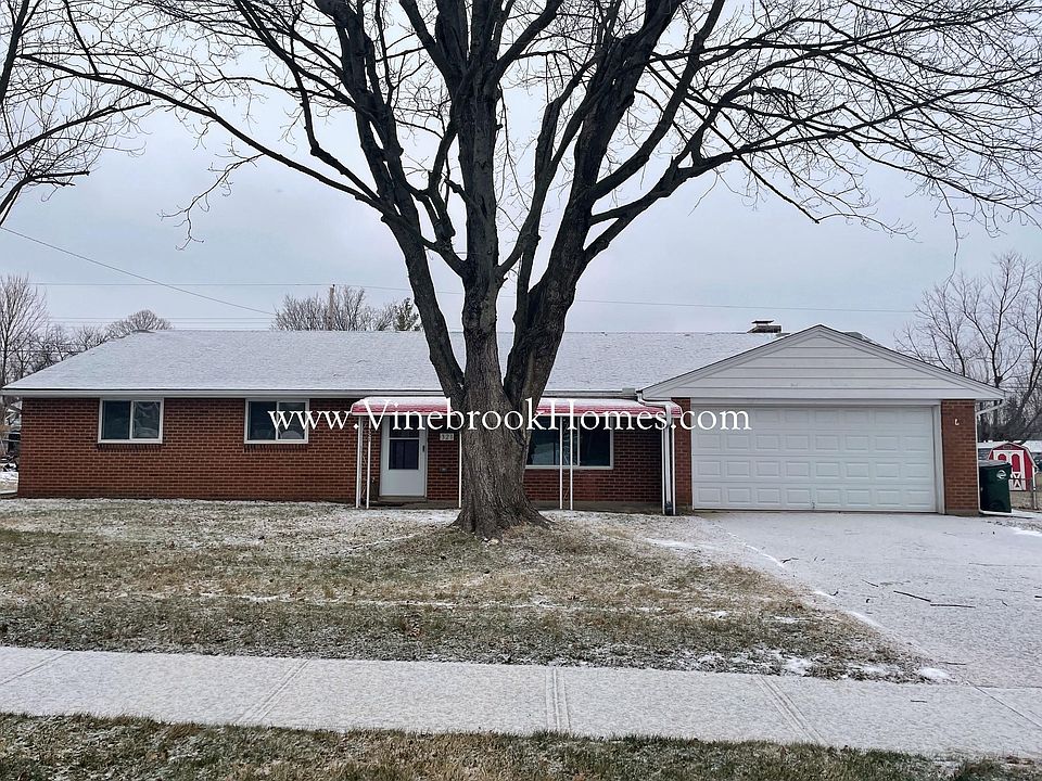 1st image of 321 Heather St