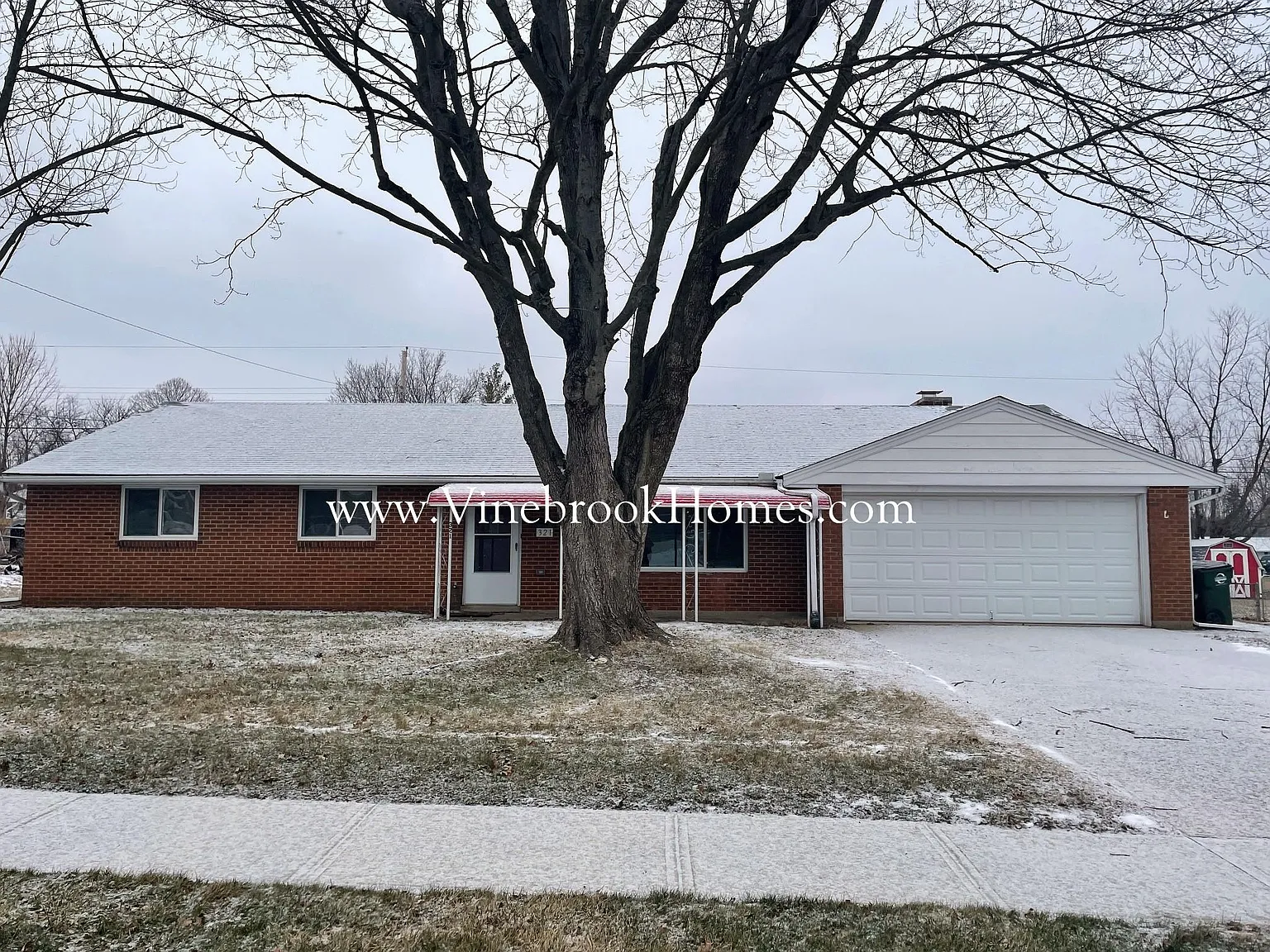 321 Heather St photo 1
