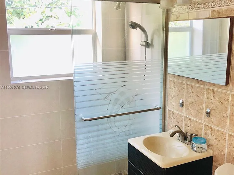 1025 SE 15th St #9D — Photo 10