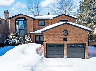21 Autumn Ln, Barrie, ON L4N6G8