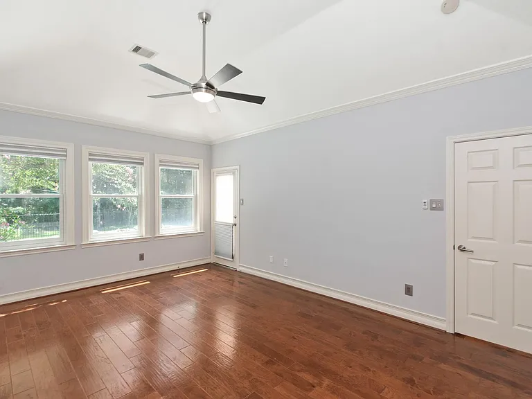23 Vista Mill Pl — Photo 17