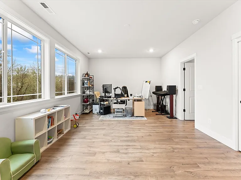16735 SW Darling Ln — Photo 26