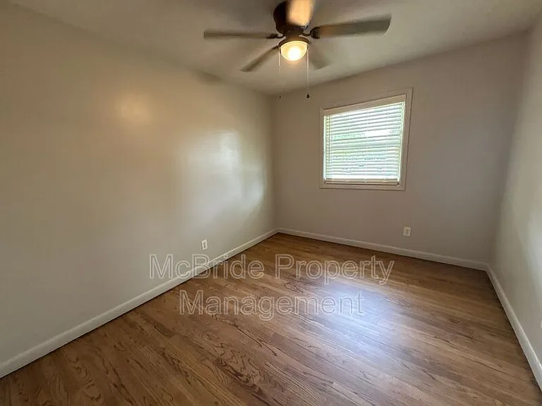 1437 Ridgewood Dr — Photo 7