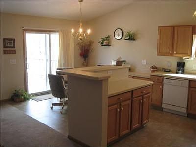 5th image of 770 Grayfeather Dr