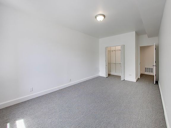 4th image of 3336 W Evergreen Ave
