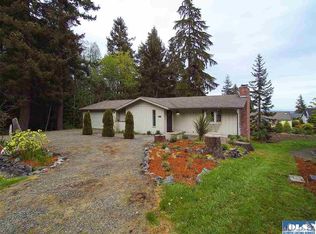 190 Pioneer Dr, Pt Ludlow, WA 98365