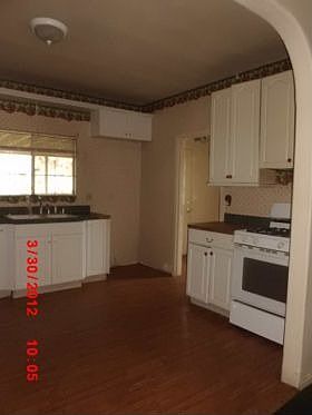 2nd image of 13900 Sargent Ave