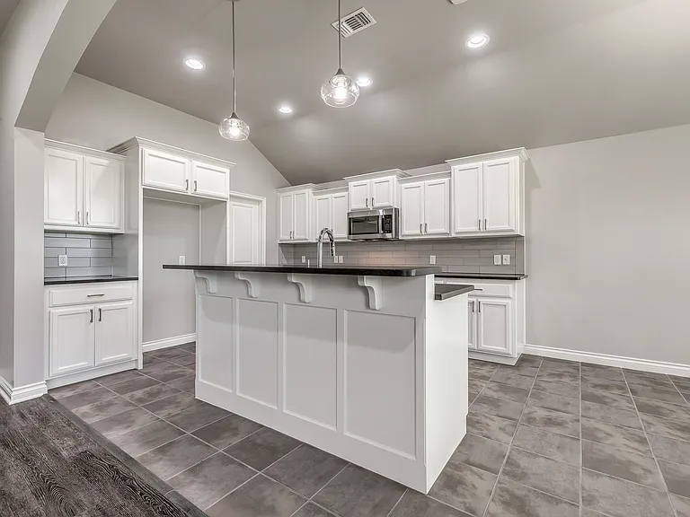 18705 Vivo Dr — Photo 27