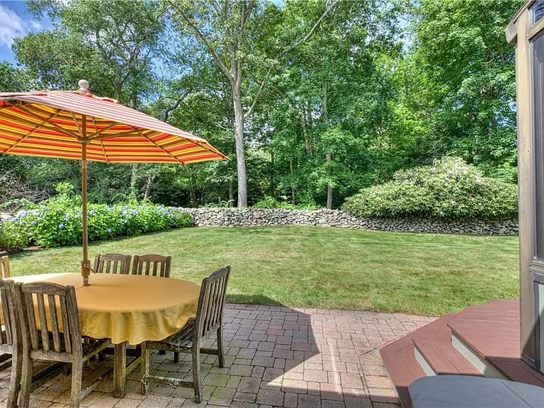 103 Browns Farm Dr — Photo 23