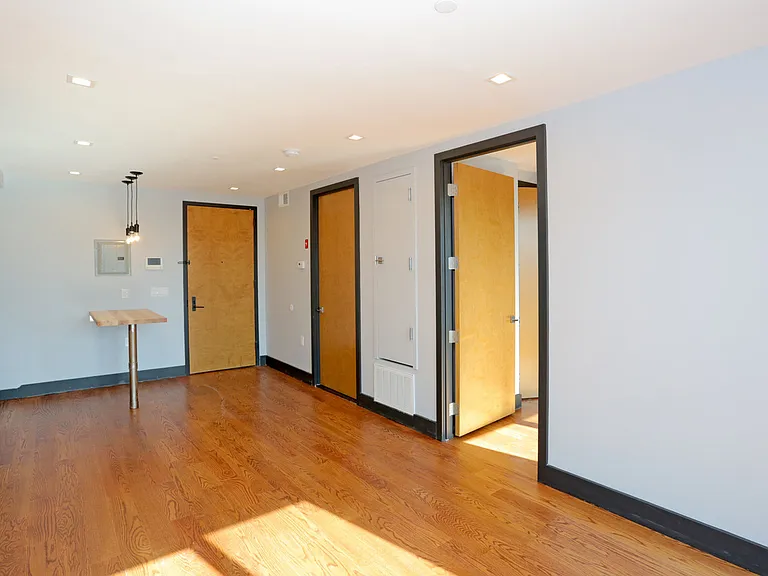 15 Cedar St #5A — Photo 7