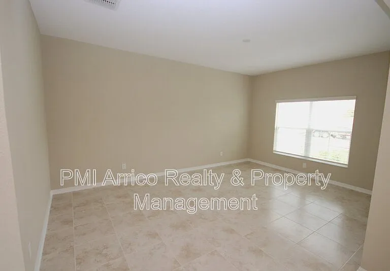 11415 Acacia Grove Ln — Photo 14