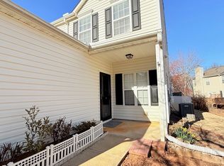 4651 Crawford Oaks Dr, Oakwood, GA 30566