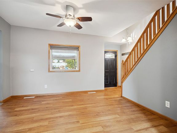 5th image of 312 N Cedar St