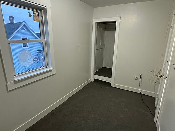 4th image of 53 Royal St Floor 2