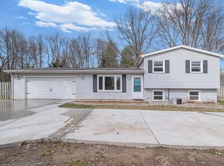 223 Culp Dr, East Leroy, MI 49051