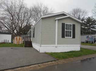 6914 Bittersweet Ln, Indianapolis, IN 46236