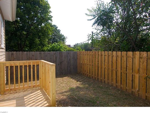 4th image of 12217 Plover St