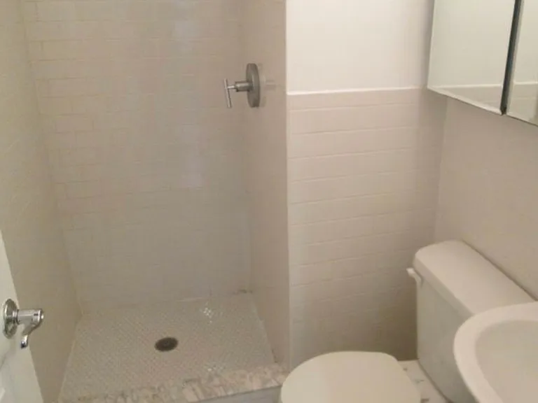 306 W 22nd St #4B — Photo 2