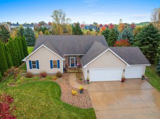 N7677 Redtail Ln, Malone, WI 53049