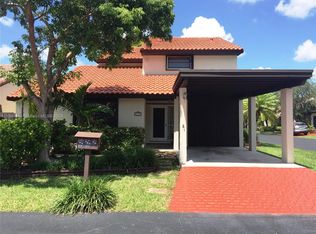 9122 SW 112th Ct, Miami, FL 33176