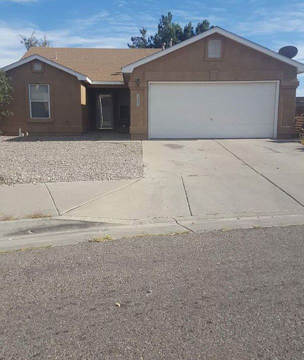 1st image of 1300 Tanglewood Pl NW