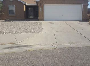 1300 Tanglewood Pl NW, Albuquerque, NM 87120
