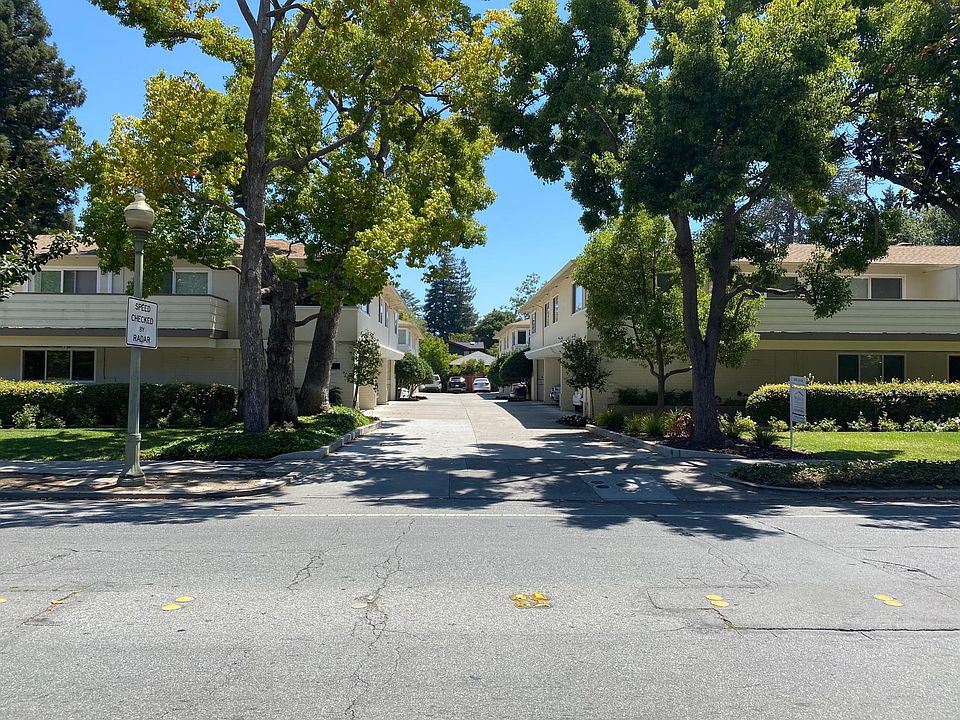 1st image of 854 University Ave