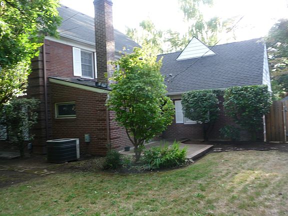 5th image of 510 W 37th St