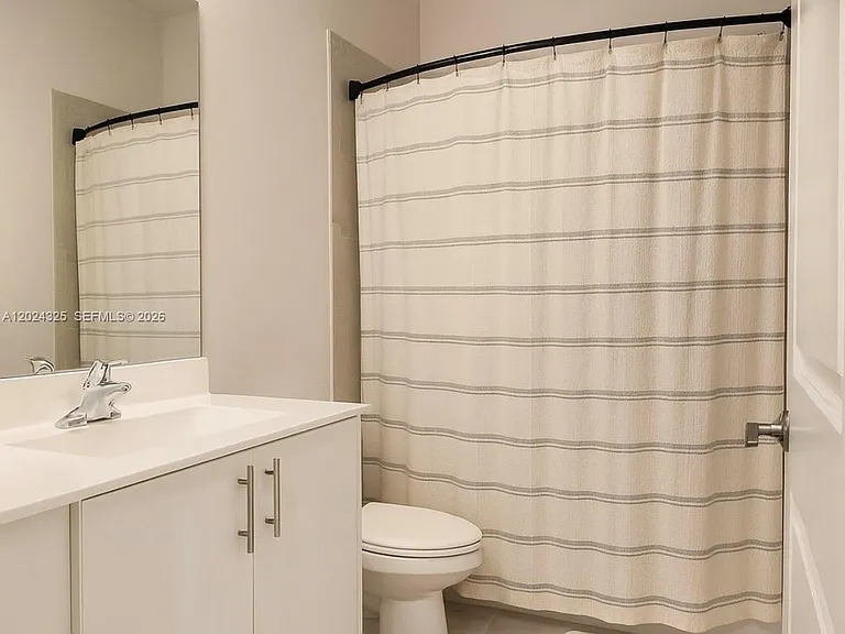 20478 NW 4th Ct #20478 — Photo 14
