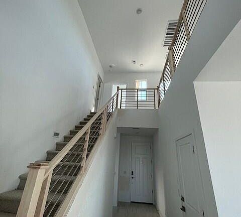 5th image of 10226 N 49TH Avenue