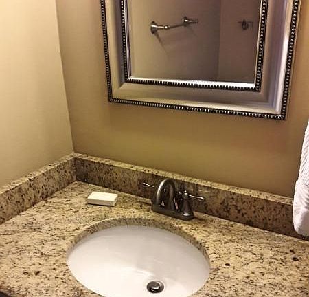 4th image of 1917 NE 3rd St APT 112