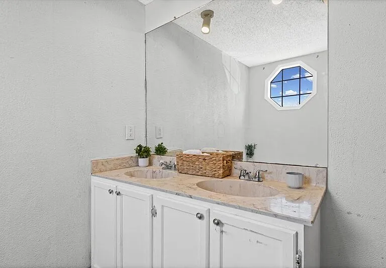 13501 Nutty Brown Rd — Photo 13