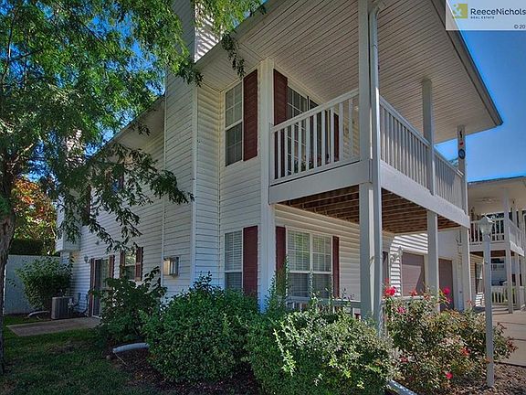 3rd image of 331 E Hansen Ct #83