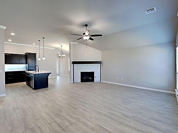 4th image of 9508 Bexhill Dr