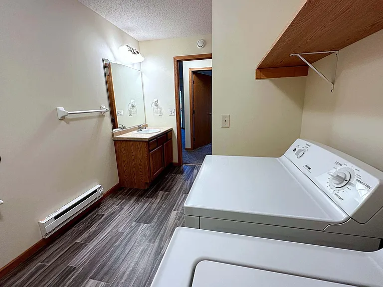 Arcade Estates West — Photo 101