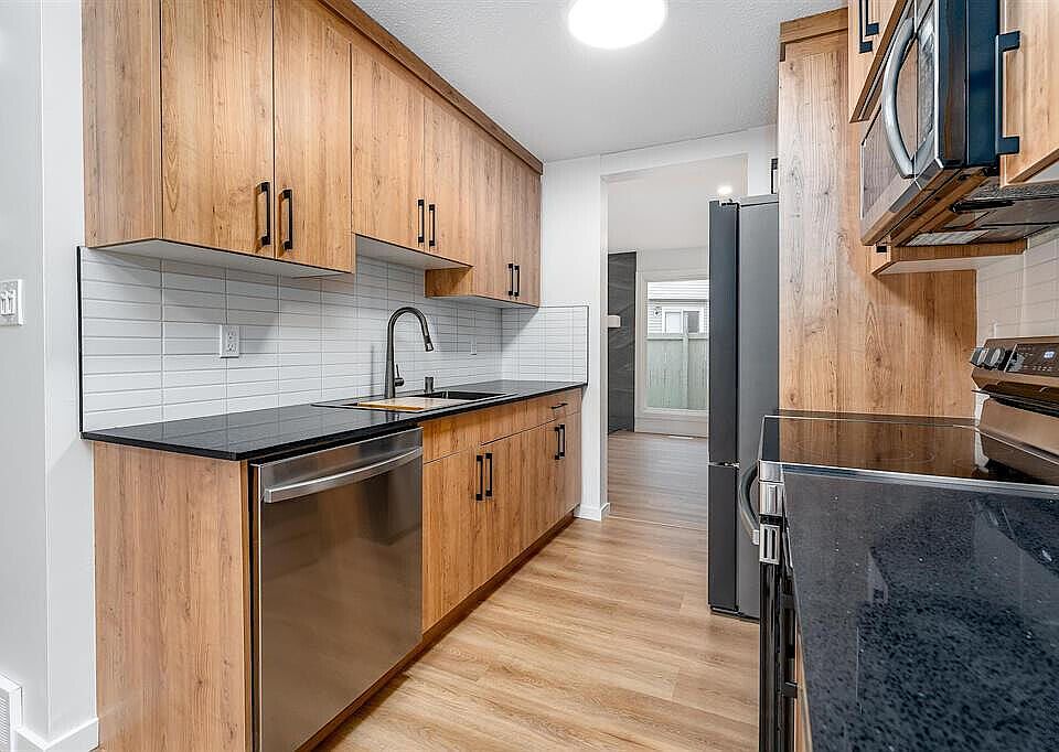 1st image of 1020 41st St NW #3