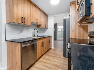 1020 41st St NW #3, Edmonton, AB