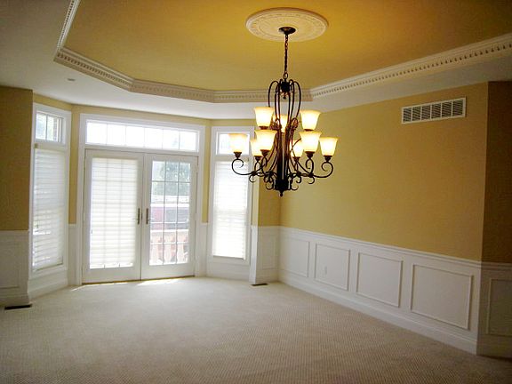 2nd image of 33 Chapel Hill Est