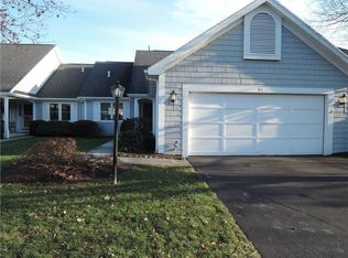 41 Greenwood Park, Pittsford, NY 14534