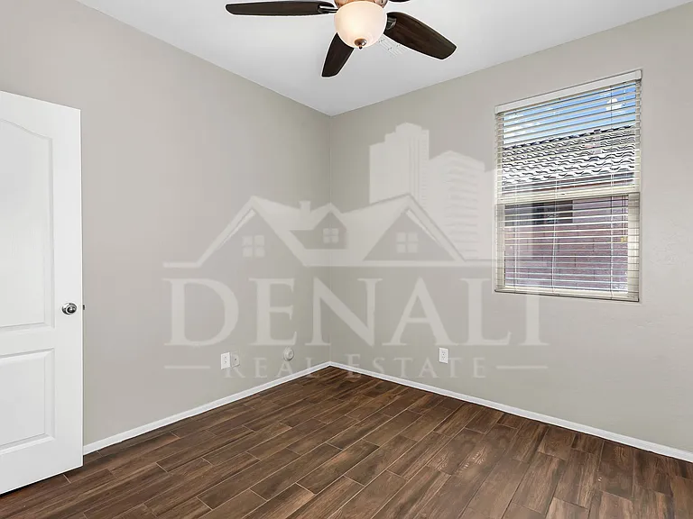 21145 E Via De Olivos — Photo 16